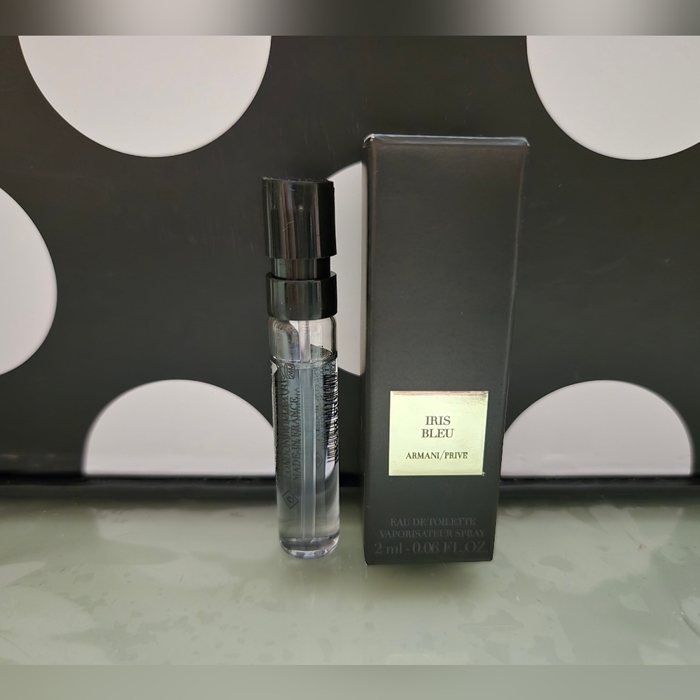 ✨️Armani Prive Iris Bleu✨️
